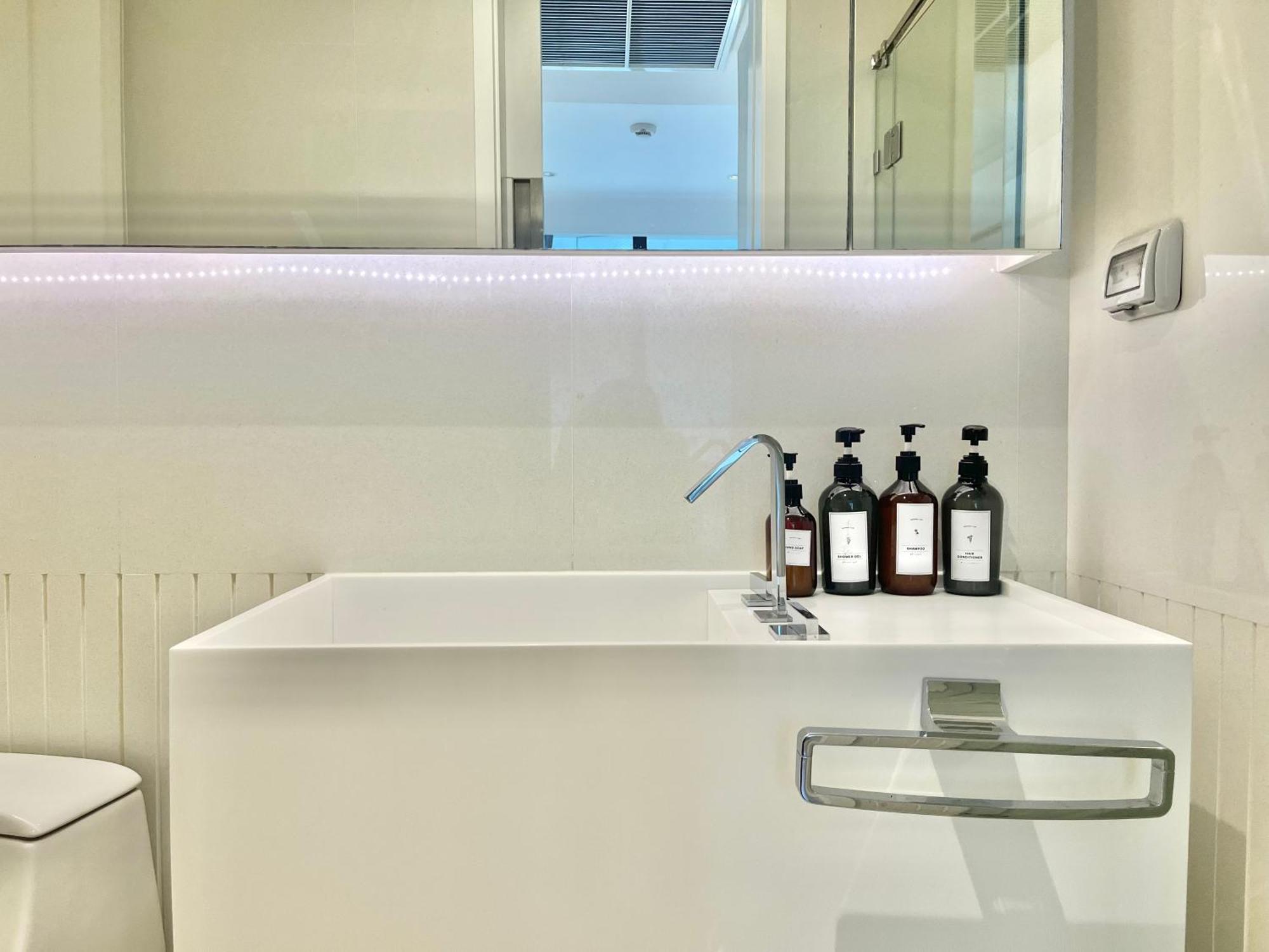 Sukhumvit 11#Luxury#Pool#Gym#Bts Nana&Mrt Sukhumvit#1Br#Max2Ppl Apartman Bangkok Kültér fotó